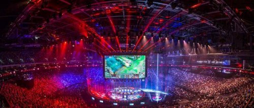 上篮落地时 上篮落地时