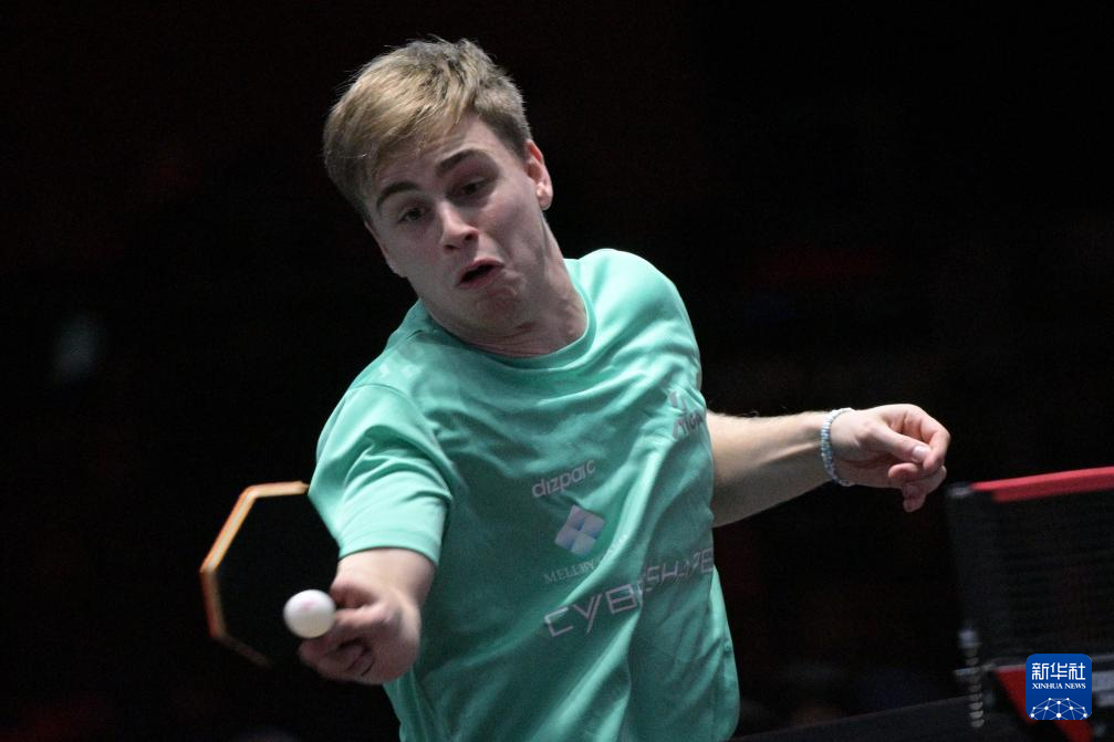 中的作用突 中的作用突