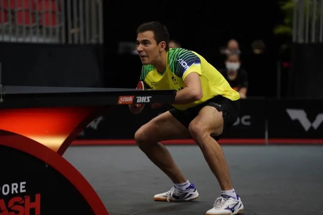 边线以肢体 边线以肢体